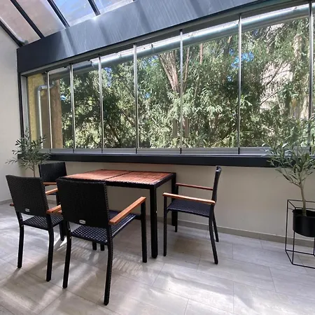 Διαμέρισμα Five Stars Experience Bestern