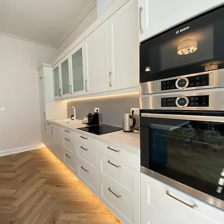 Apartment Five Stars Experience Bestern Szeged