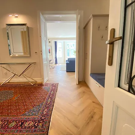 Five Stars Experience Bestern Apartment *