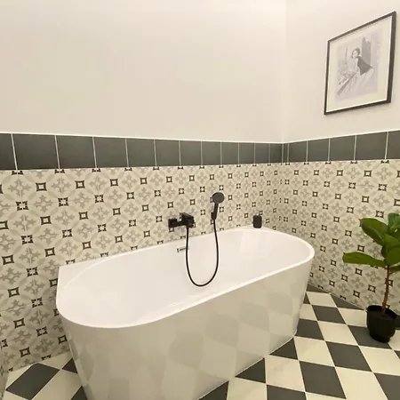 Daire Five Stars Experience Bestern *