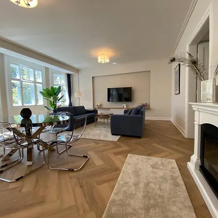 Five Stars Experience Bestern