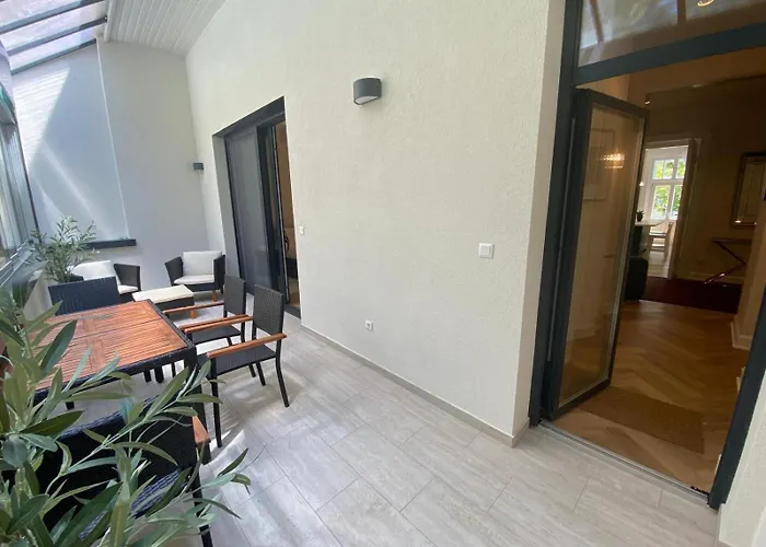 Five Stars Experience Bestern Apartment *